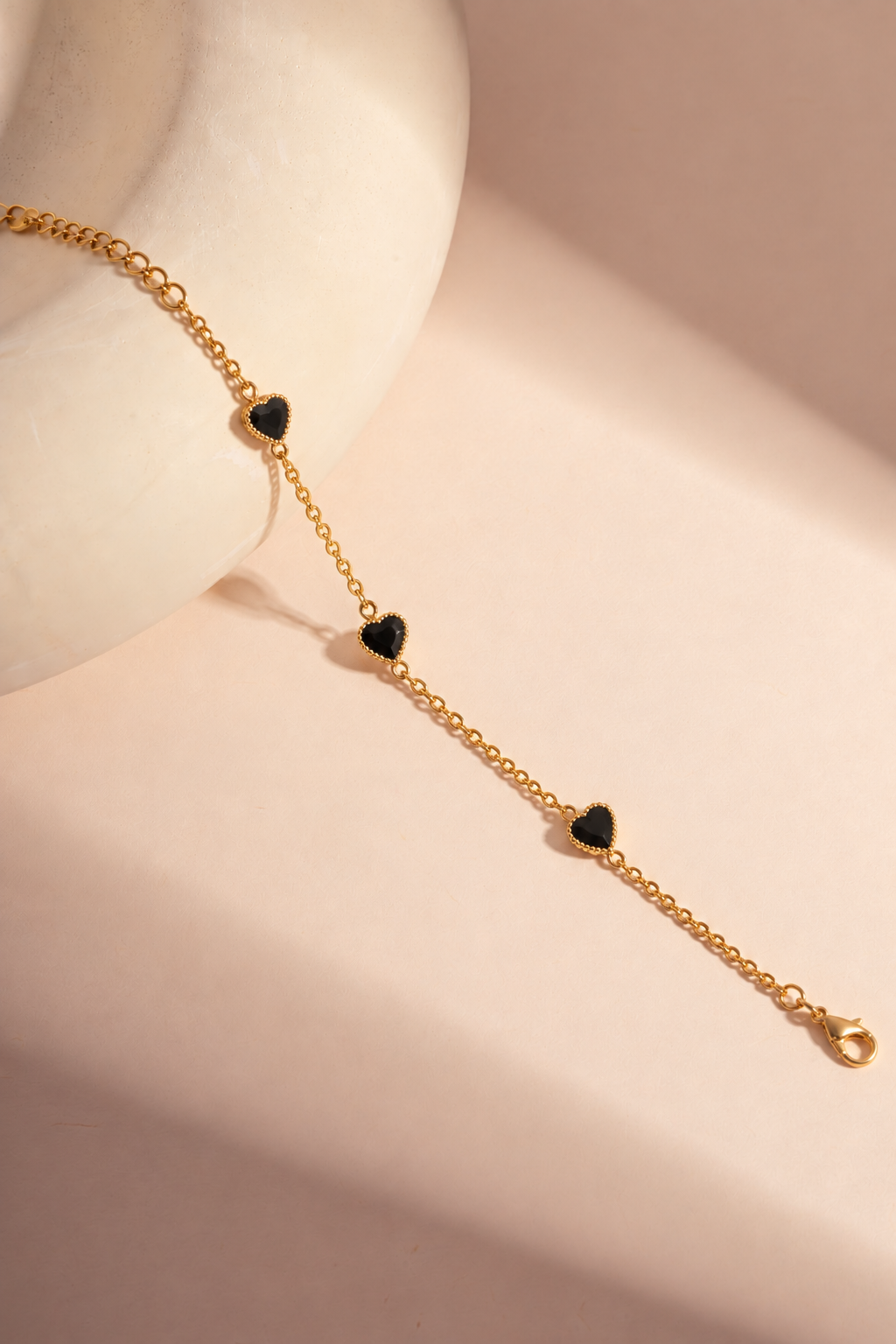 Black heart trio chain bracelet