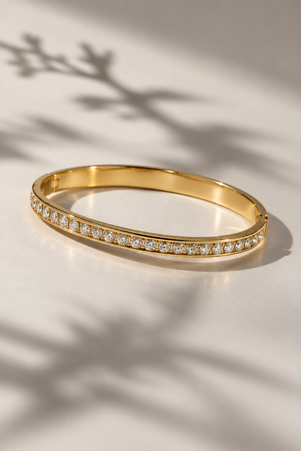 Clear Stone Line Kada