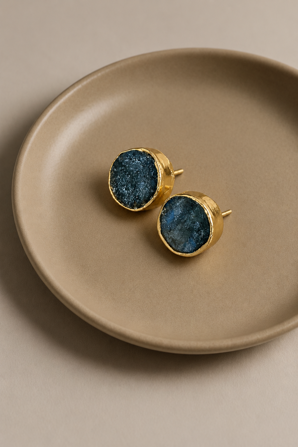 Deep blue uncut stone stud earrings