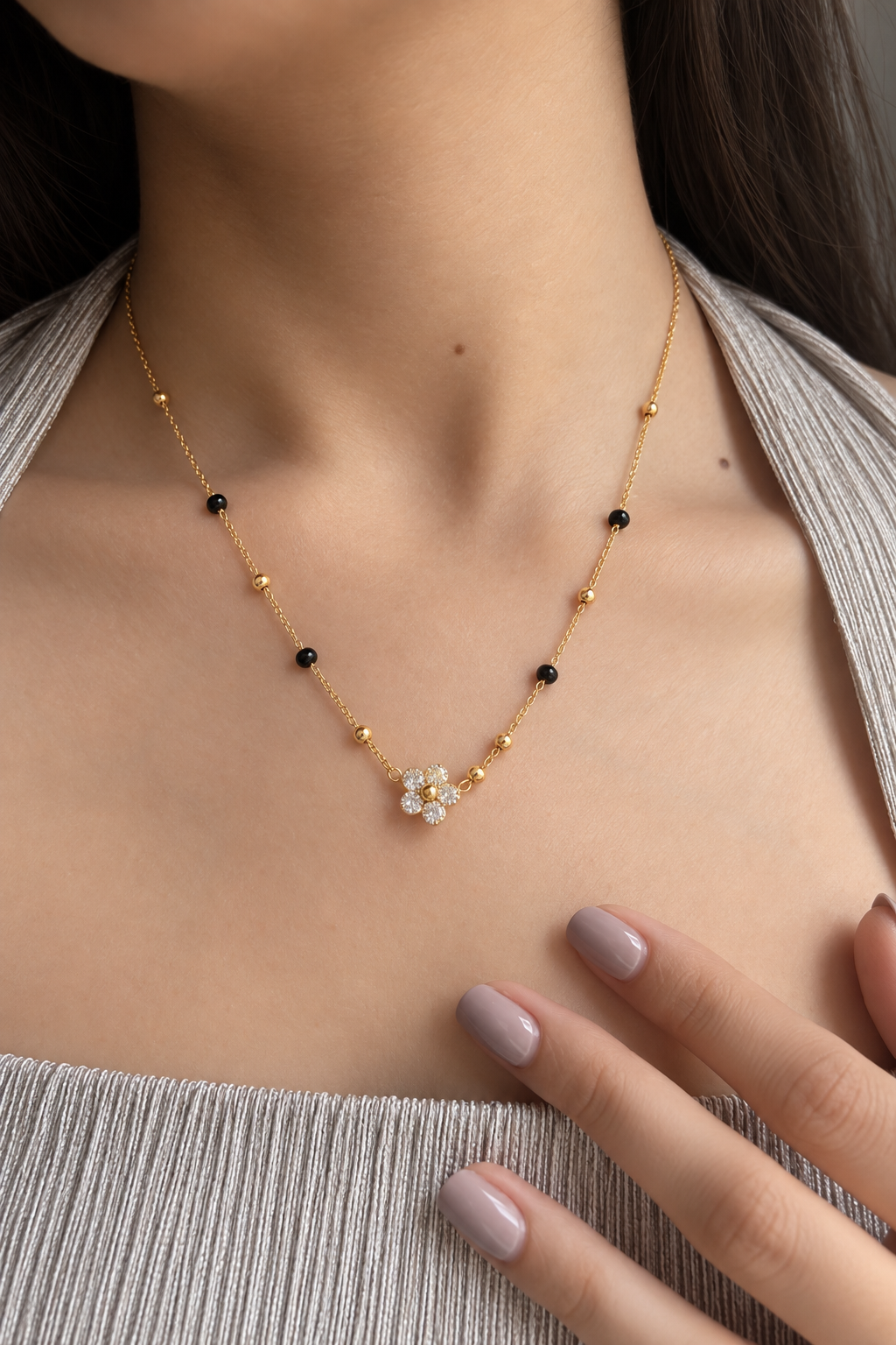 Floral cluster mangalsutra