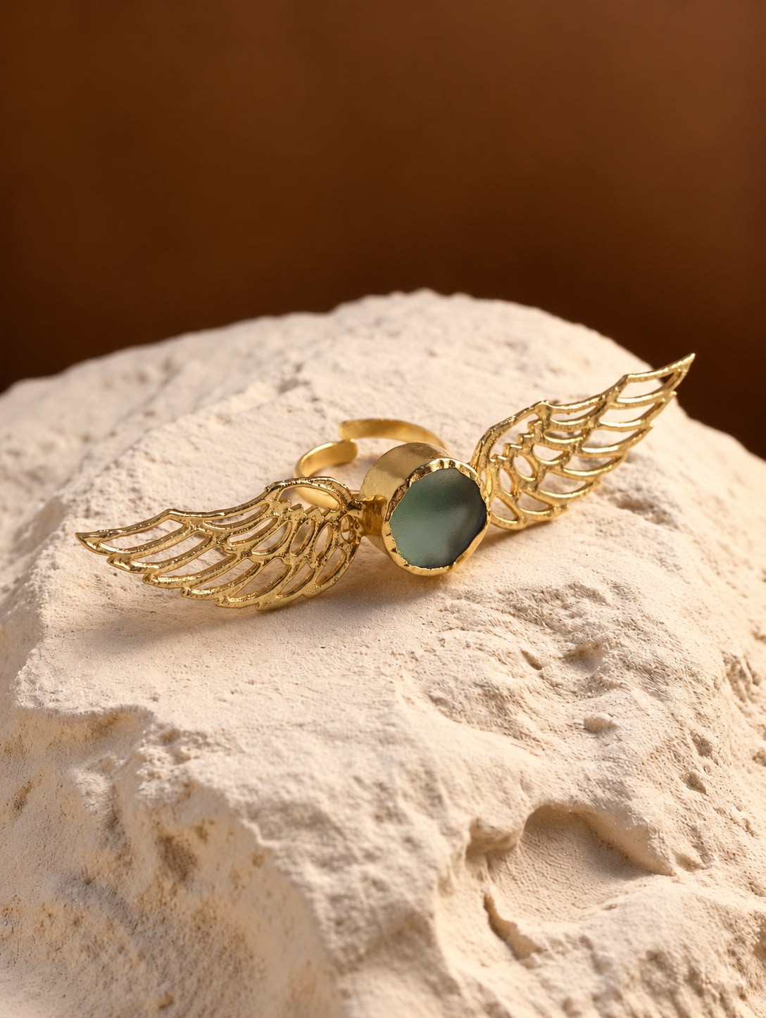 Green stone wing ring