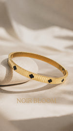 Load image into Gallery viewer, Noir Bloom Ribbed Kada
