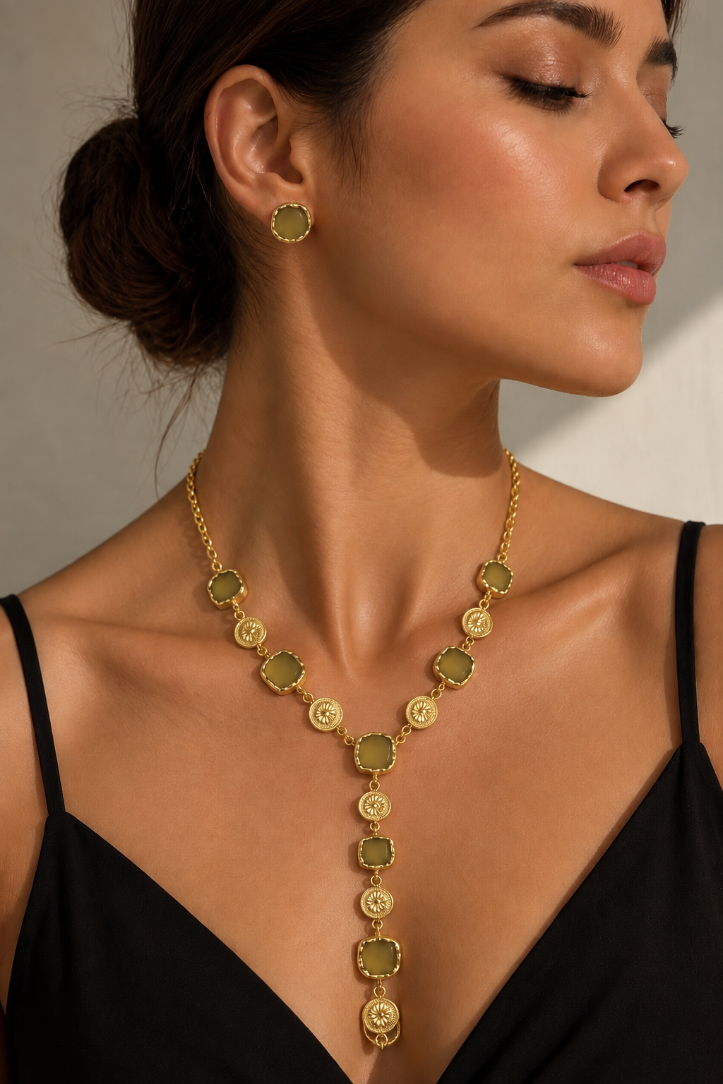 Olive stone and spiral y necklace