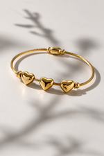 Load image into Gallery viewer, Three Heart Charm Bracelet
