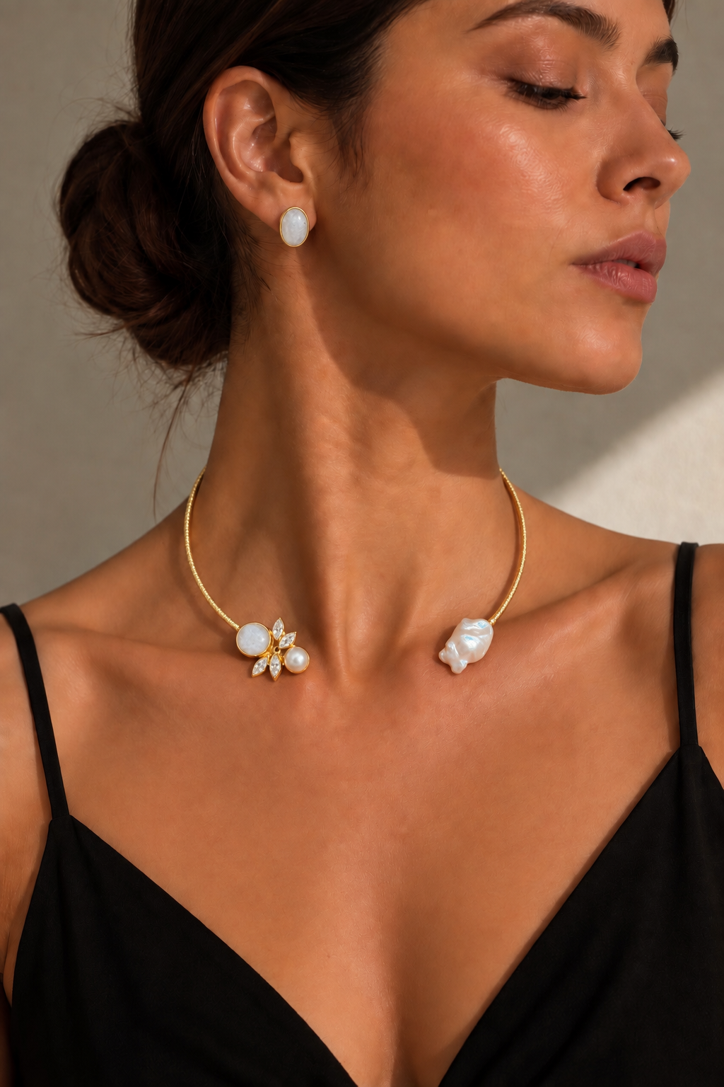 White Bead Floral Open Hasli